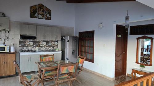 Guadalajara de Buga Apartment | Casa Vieja Alba Inés con Estacionamiento privado