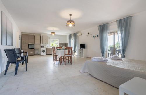 Terrasini House | Casa vista mare tra gli ulivi