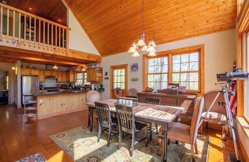 Cullowhee Cabin | Casablanc - Stunning Mountain Cabin Near WCU