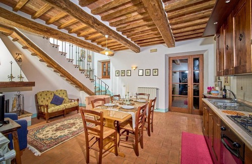 Il Poggio Villa | Casale Donatelli - Five Bedroom Villa, Sleeps 10