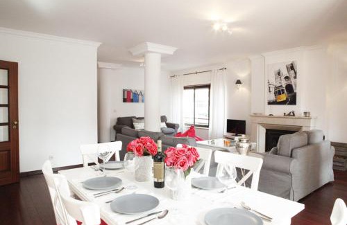 Cascais Apartment | Cascais Guia’s Gorgeous & Spacious Apartment