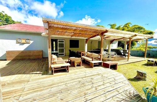 Hell-Bourg Apartment | Case Hermione – Vue Montagne à Hell-Bourg