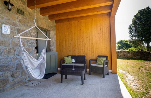 Lindoso House | Castelo Gerês | Exquisite Eco-Cottage - jacuzzi