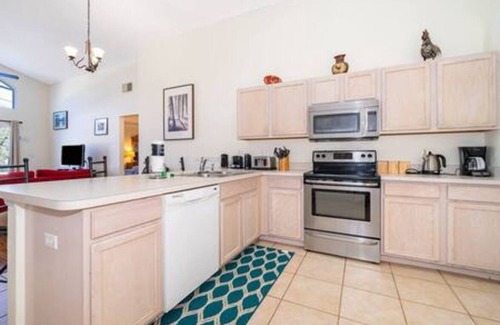 Westridge House | Casterton's Oasis Vacation Retreat