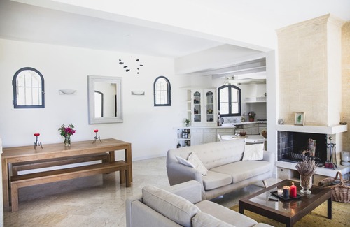 Castillon-du-Gard House | Castillon du Gard - Exceptional View - Large Villa 6 bed/4 bath