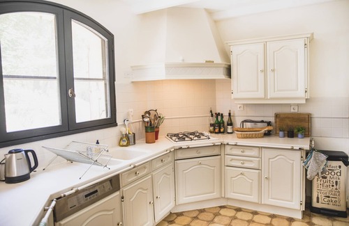 Castillon-du-Gard House | Castillon du Gard - Exceptional View - Large Villa 6 bed/4 bath