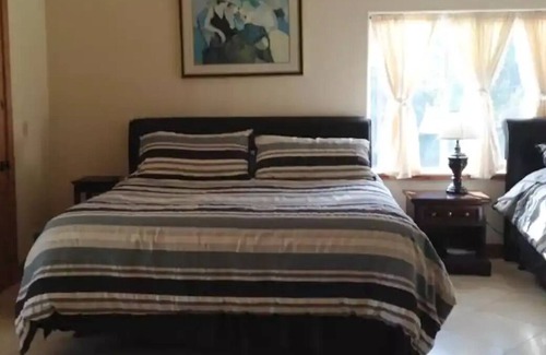 Mountain View Estates Ski Chalet | Castle Cabin - Custom Vacation Home