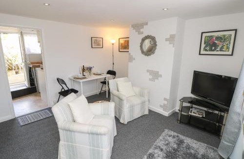 Newport House | Castle Cottage