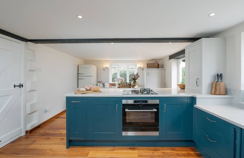 Corfe Castle Village House | Castle View House, Corfe Castle, Sleeps 9 & baby