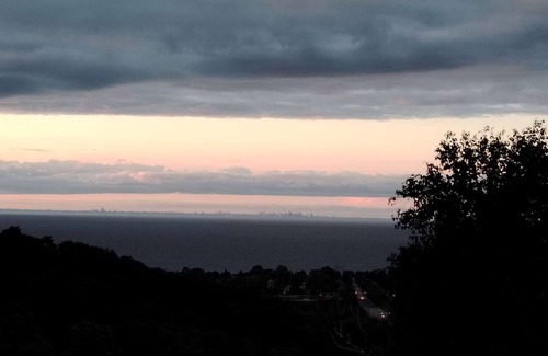 Grimsby Other | Castle with Great Views: GTA Skyline & Modern Citie & Nature Mountains & Beach