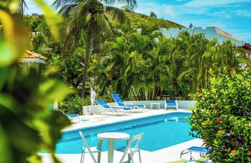 Savannes Apartment | Castles in Paradise 2bd Apt C3 by ZenBreak