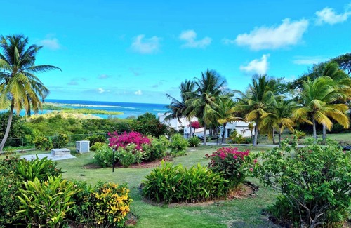 Savannes Apartment | Castles in Paradise 2bd Apt C3 by ZenBreak