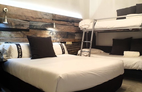 Santa Cruz Hotel | Casual Don Juan Tenorio Sevilla