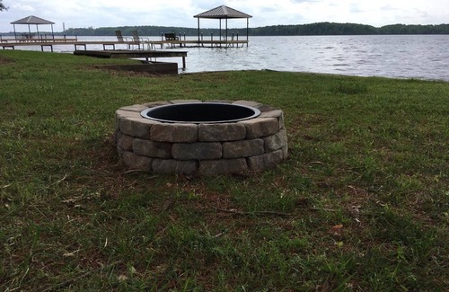 Rogersville Cabin | Cat Fish Paradise