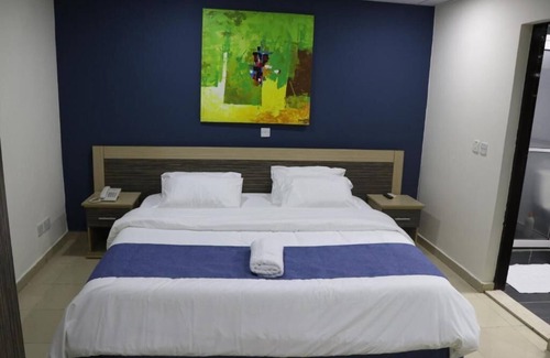 Lagos Hotel | CATE HOUSE AND APARTMENT