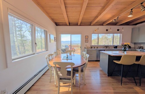Town of Marbletown House | Catskill Mountain Getaway, close to Woodstock, Kingston & Belleayre Mountain.