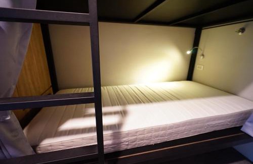 Zhongzheng Hostel | Cavemen Hostel Taipei Station Youth Branch