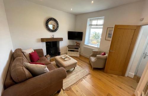 Matlock House | Cavendish Cottage