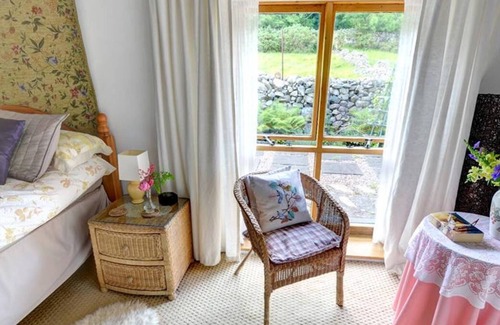 Cwm-y-glo House | Cefn Bwlch Bach in Caernarfon