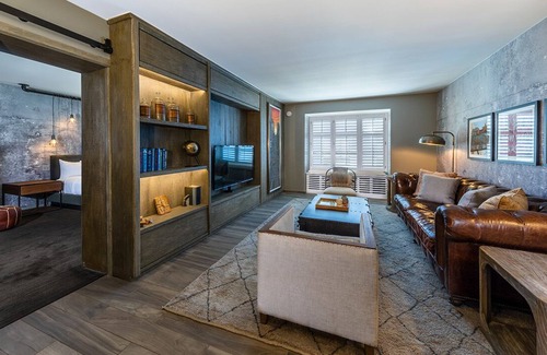Fisherman's Wharf Apartment | Celebrate San Francisco Pride 2024 at the Marriott Pulse 6/28-7/1, sleeps 4