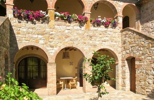 Castellina in Chianti Apartment | Cellole - La Stalla by Interhome