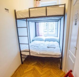 Budavar Apartment | Center apartment 1 bedroom privite use Spring room