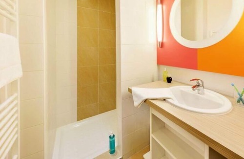 Chaumont-sur-Tharonne House | Center Parcs - Domaine des Hauts de Bruyeres - Eden Cottage Comfort 5 Rooms 8 People