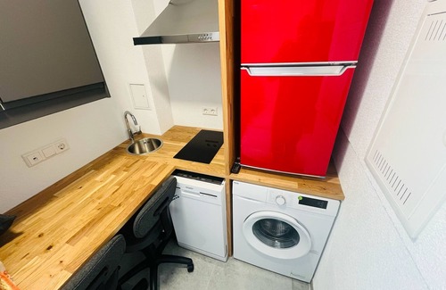 Seelberg Apartment | Central 1-room apartment kitchen, washing machine, parking space, flexible sleeping area