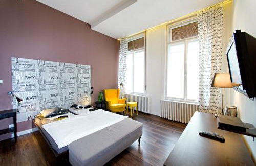 Inner City Budapest House | Central 5 Guest House