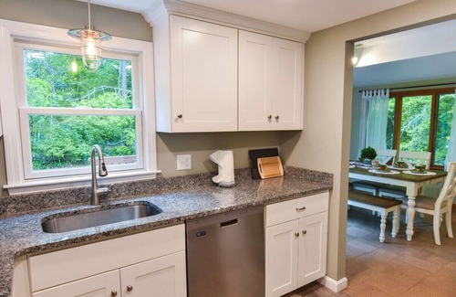 Marstons Mills House | Central AC 3 Min Walk to Pond!