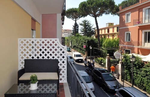 Sant'Agata sui Due Golfi Apartment | Central Apartment Stella House