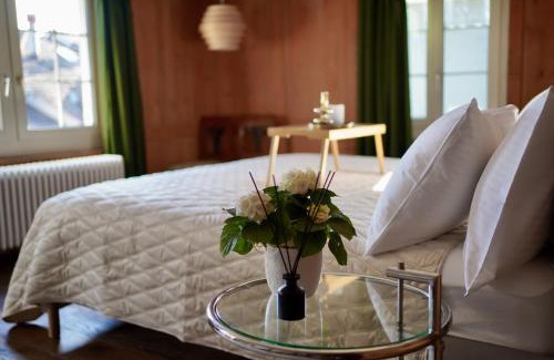 Niederdorf Apartment | Central Chalet Rooftop Maisonette in Old Town