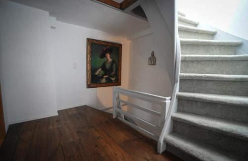 Niederdorf Apartment | Central Chalet Rooftop Maisonette in Old Town