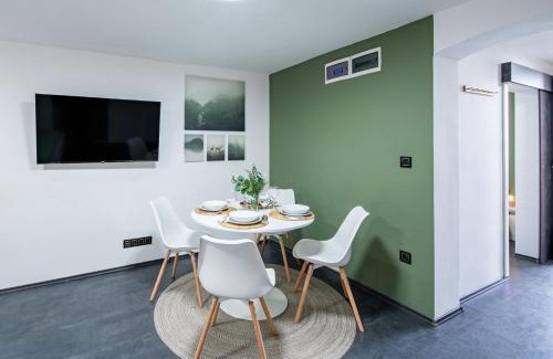 Debrecen Apartment | Central - Green - Stylish - Quiet Sleep