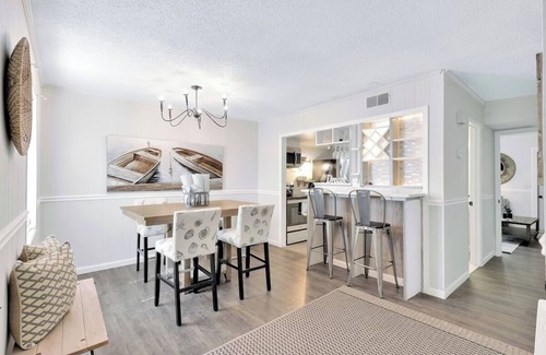 Palmetto Dunes Cottage | Central Hilton Head Retreat 2BR Near Beaches