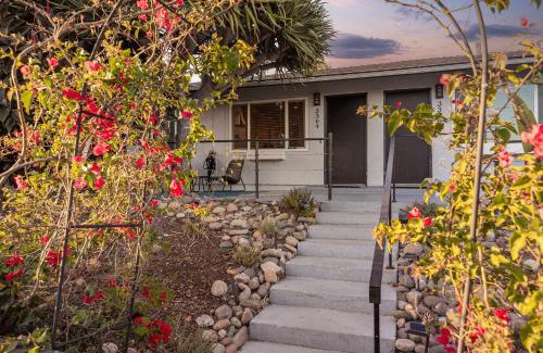 South Park House | Central Location Balboa Park Villa