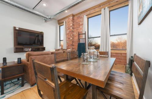 South Haven House | Central Lofts condo- year round pool- hot tub- close to beach
