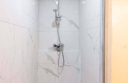 Part Dieu - Bir Hakeim Apartment | Central Part-Dieu - Apartment 3 - A/C available