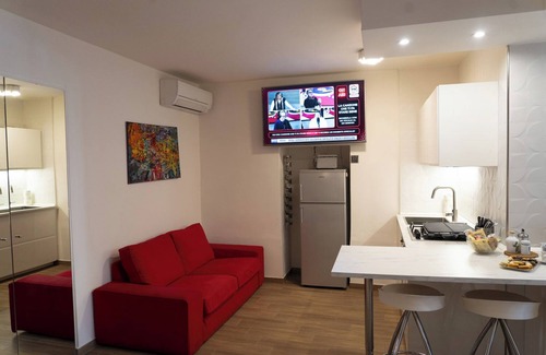 Borgo-Sanzio Apartment | Central Solutio Suite + Self Check-in Late