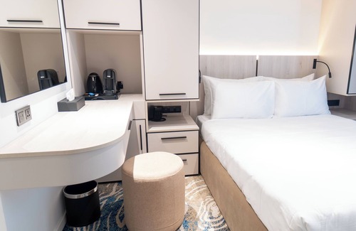 Baku Hotel | Central Square Hotel