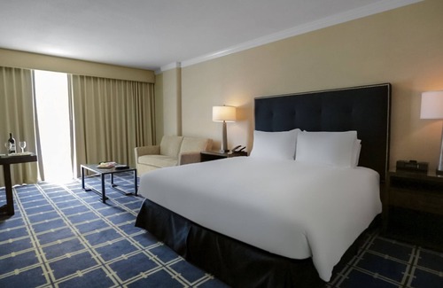 Sunnyvale West Hotel | Central Sunnyvale | Walk El Camino | 1 Unit