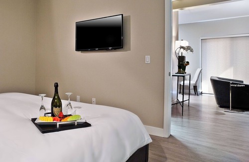 Sunnyvale West Hotel | Central Sunnyvale | Walk El Camino | 1 Unit