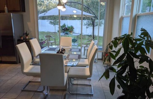 St. Augustine House | Central to all St. Augustine has to offer!