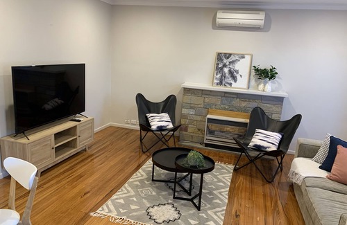 Essendon House | Central & Tranquil Two-Bedroom Home in the Heart of Essendon