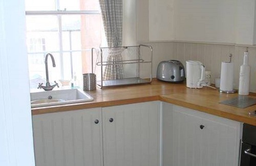 Gattonside Apartment | Centrally Located Little Flat, Full Of Character InThe Border Town Of Melrose.