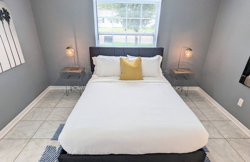 Sandalwood House | Centrally Located zipcode 32246, close to St Johns town center, and the beaches.
