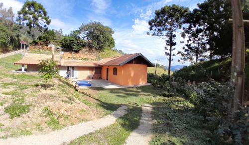 Sao Bento do Sapucai House | Chácara Araucaria