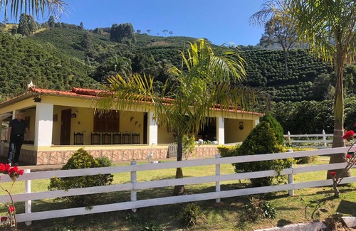 Espera Feliz House | Chácara Sol Pedra Menina