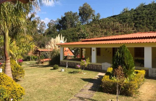 Espera Feliz House | Chácara Sol Pedra Menina