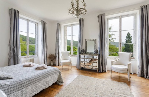 Barbirey-sur-Ouche Other | Château de Barbirey